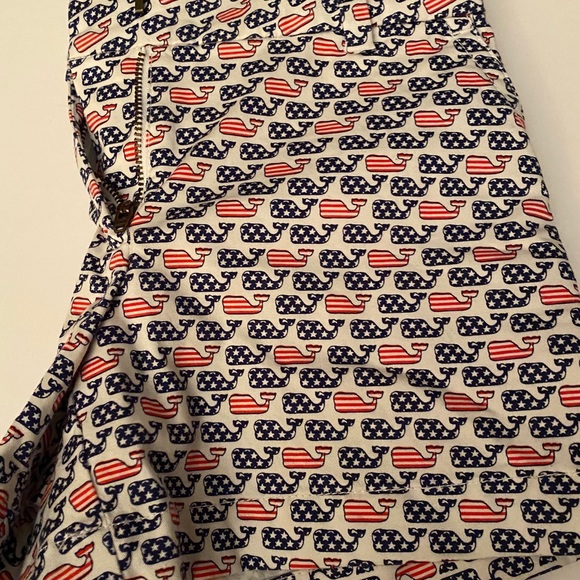 EUC Vineyard Vines Girls Whale Printed Shorts - Picture 6 of 9